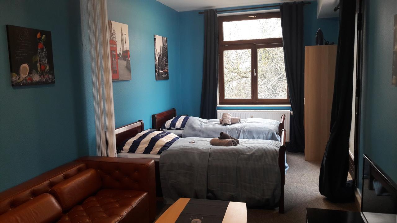 A&S Ferienwohnungen Roonstrasse Bonn Luaran gambar