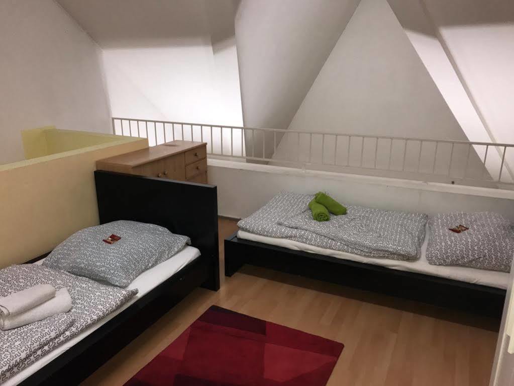 A&S Ferienwohnungen Roonstrasse Bonn Luaran gambar