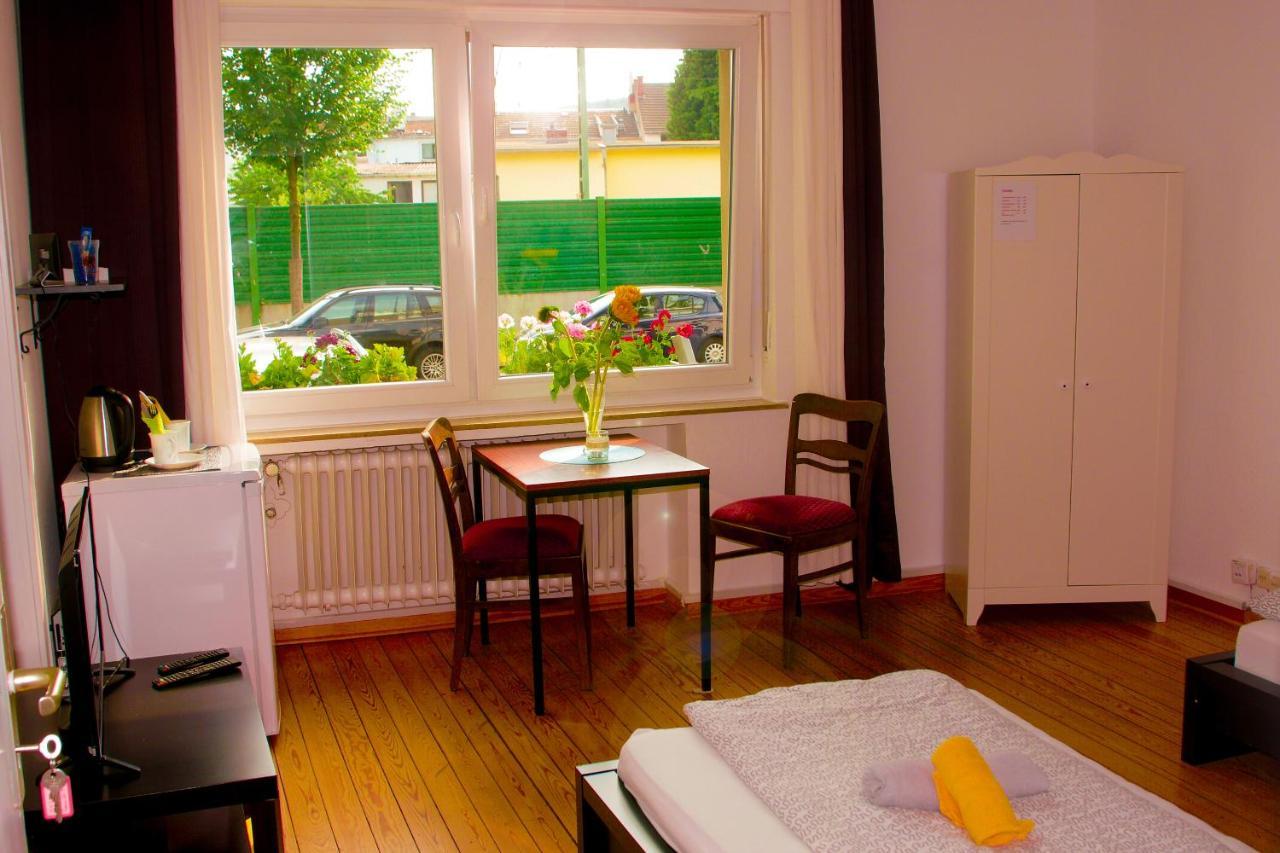 A&S Ferienwohnungen Roonstrasse Bonn Luaran gambar